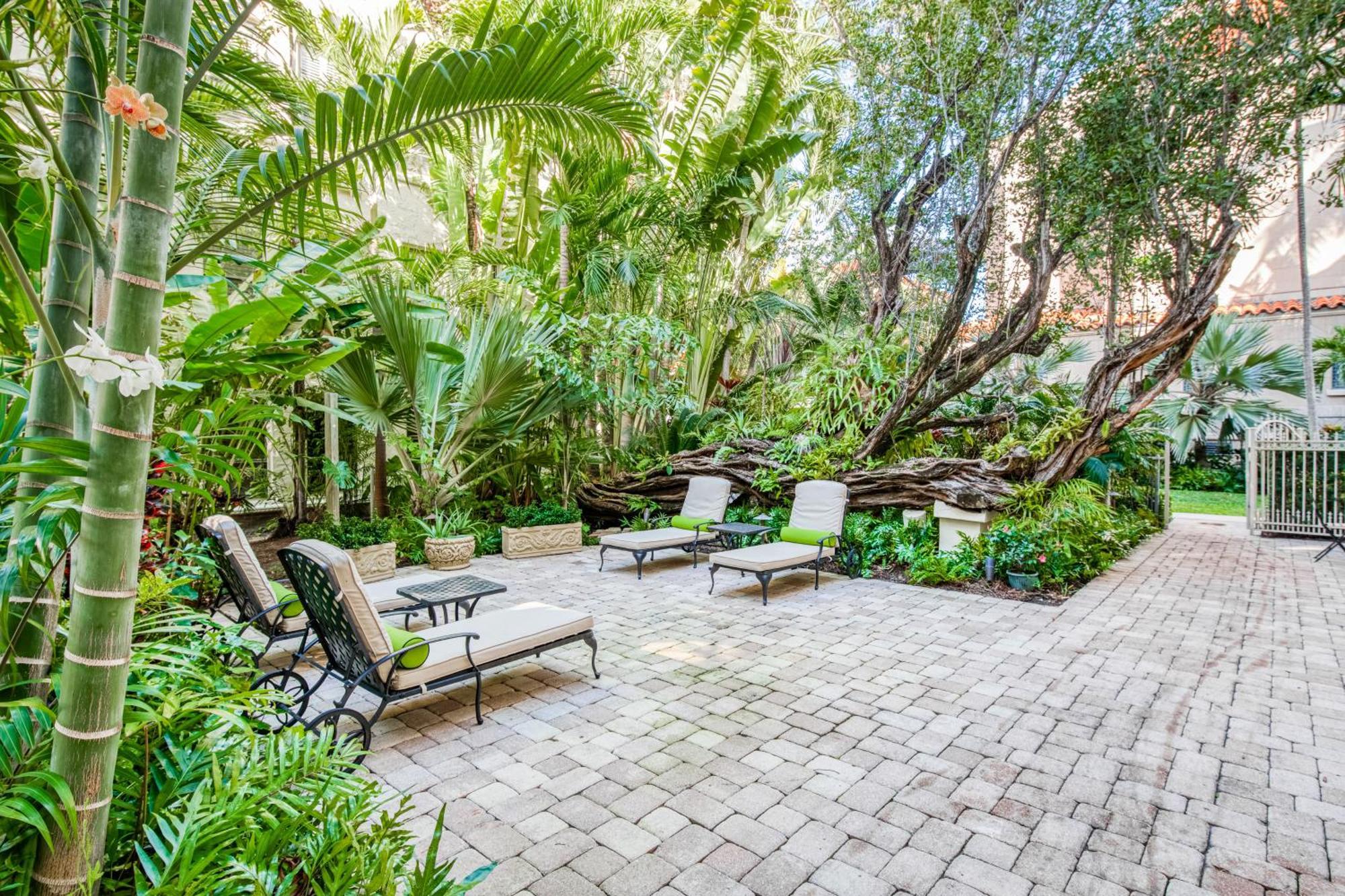Palm Beach Hotel & Sunrise Cottage Rom bilde