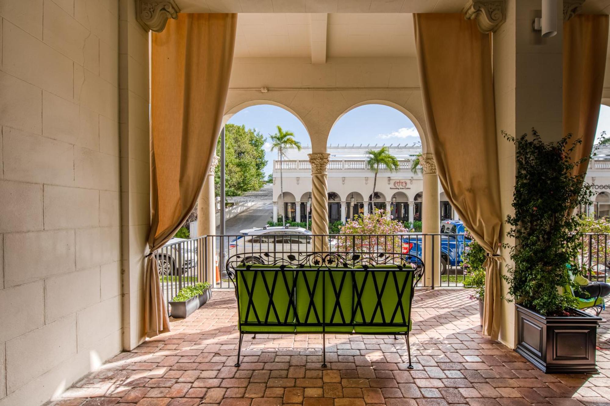 Palm Beach Hotel & Sunrise Cottage Rom bilde
