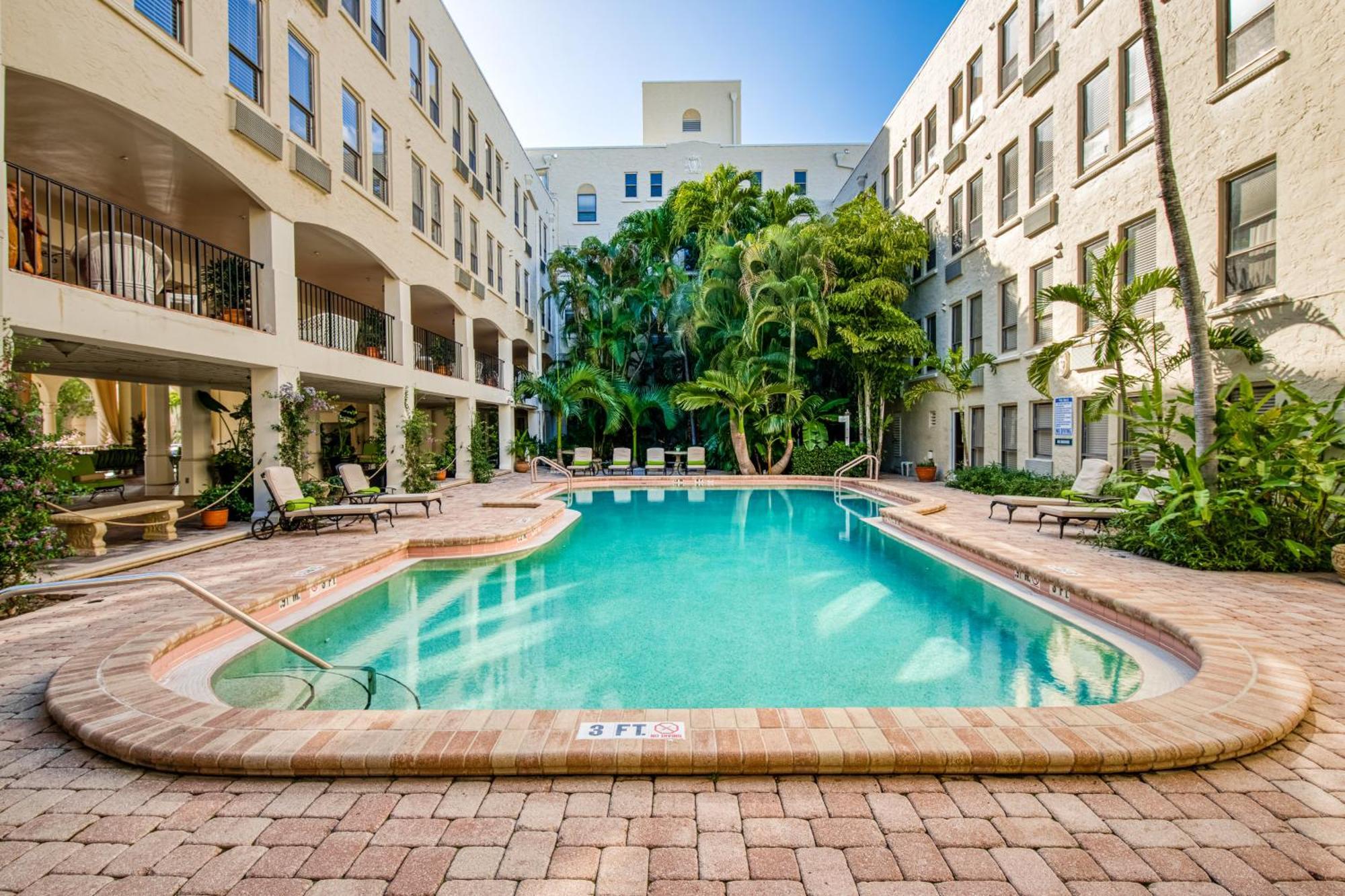 Palm Beach Hotel & Sunrise Cottage Rom bilde