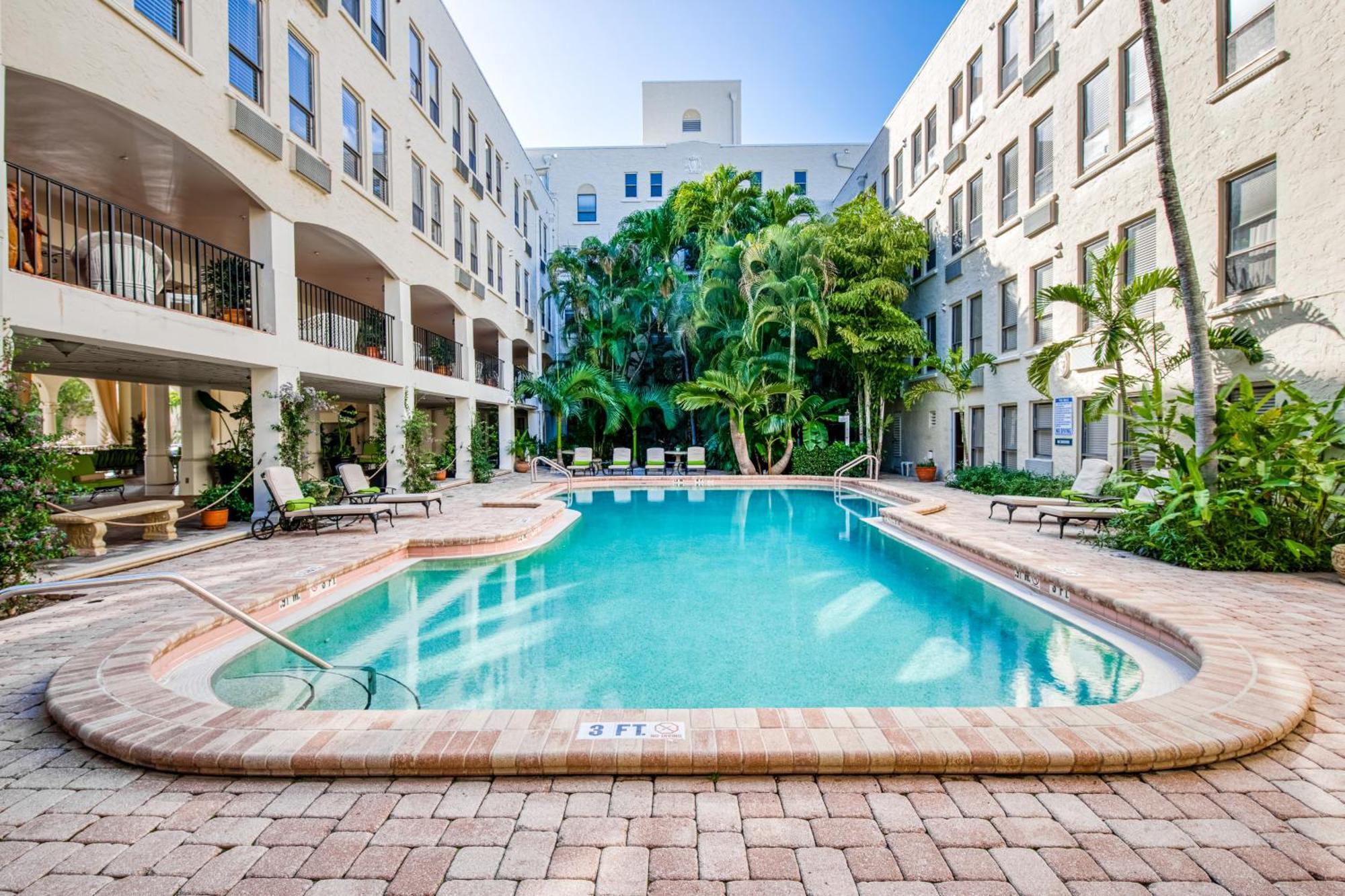 Palm Beach Hotel & Sunrise Cottage Rom bilde