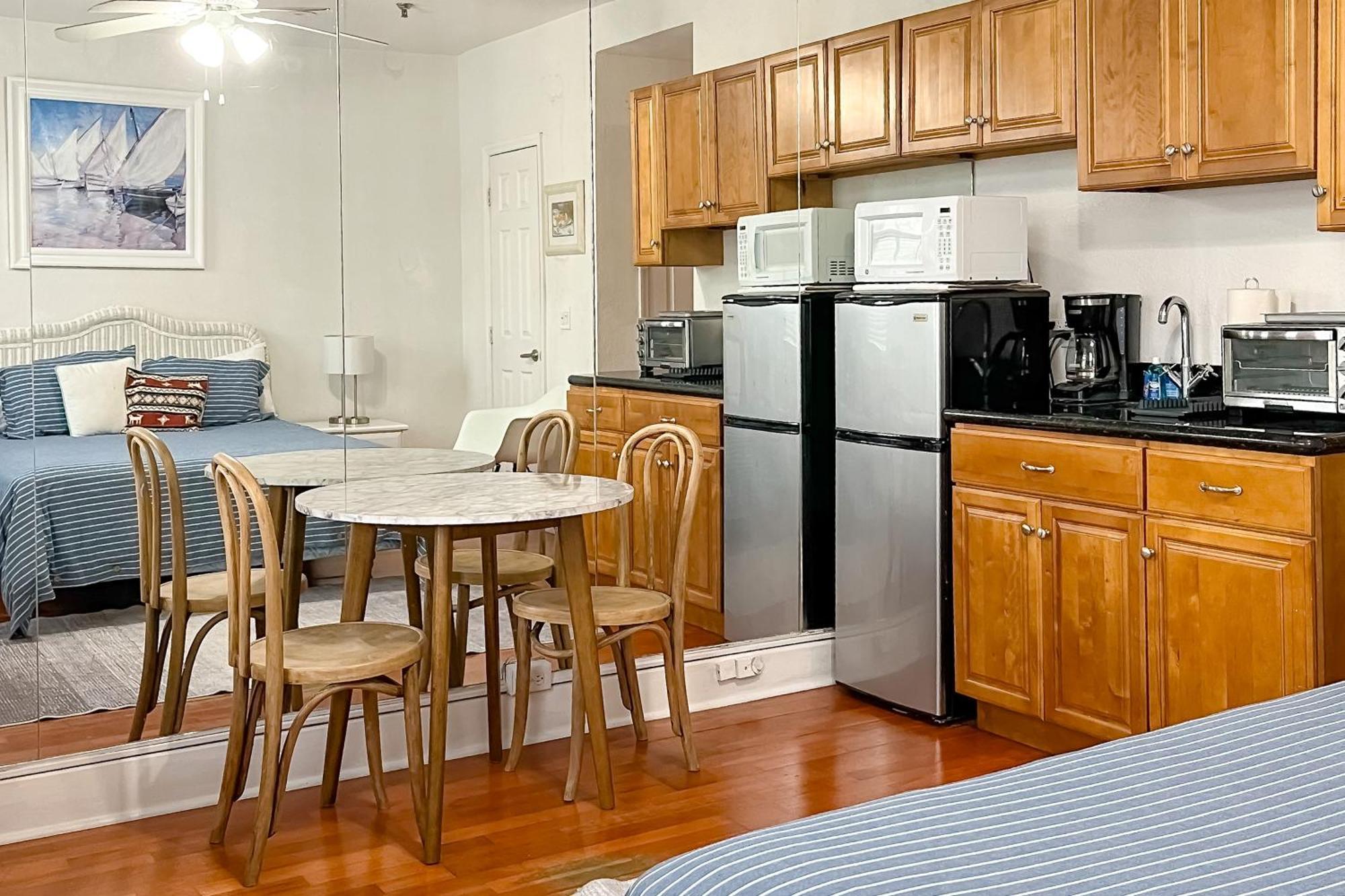 Palm Beach Hotel & Sunrise Cottage Rom bilde